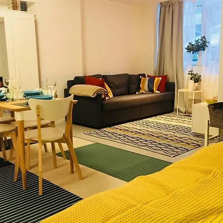 شقة Charming Studio Incl. Parking Around A Park + Lux كولونيا