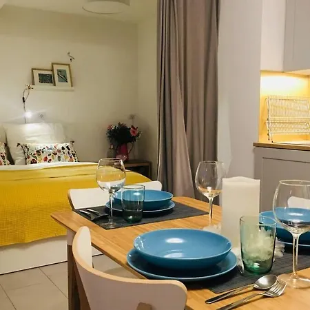شقة Charming Studio Incl. Parking Around A Park + Lux كولونيا
