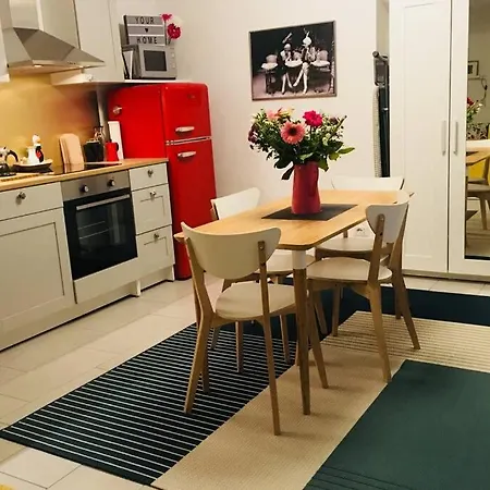 Charming Studio Incl. Parking Around A Park + Lux شقة كولونيا