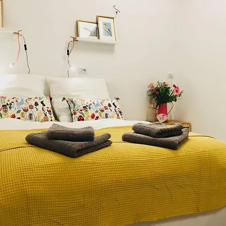 Charming Studio Incl. Parking Around A Park + Lux * كولونيا